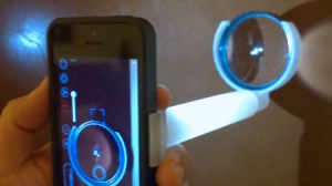 檢查眼健康的iPhone附件