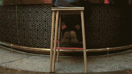 可擴(kuò)展吧臺椅